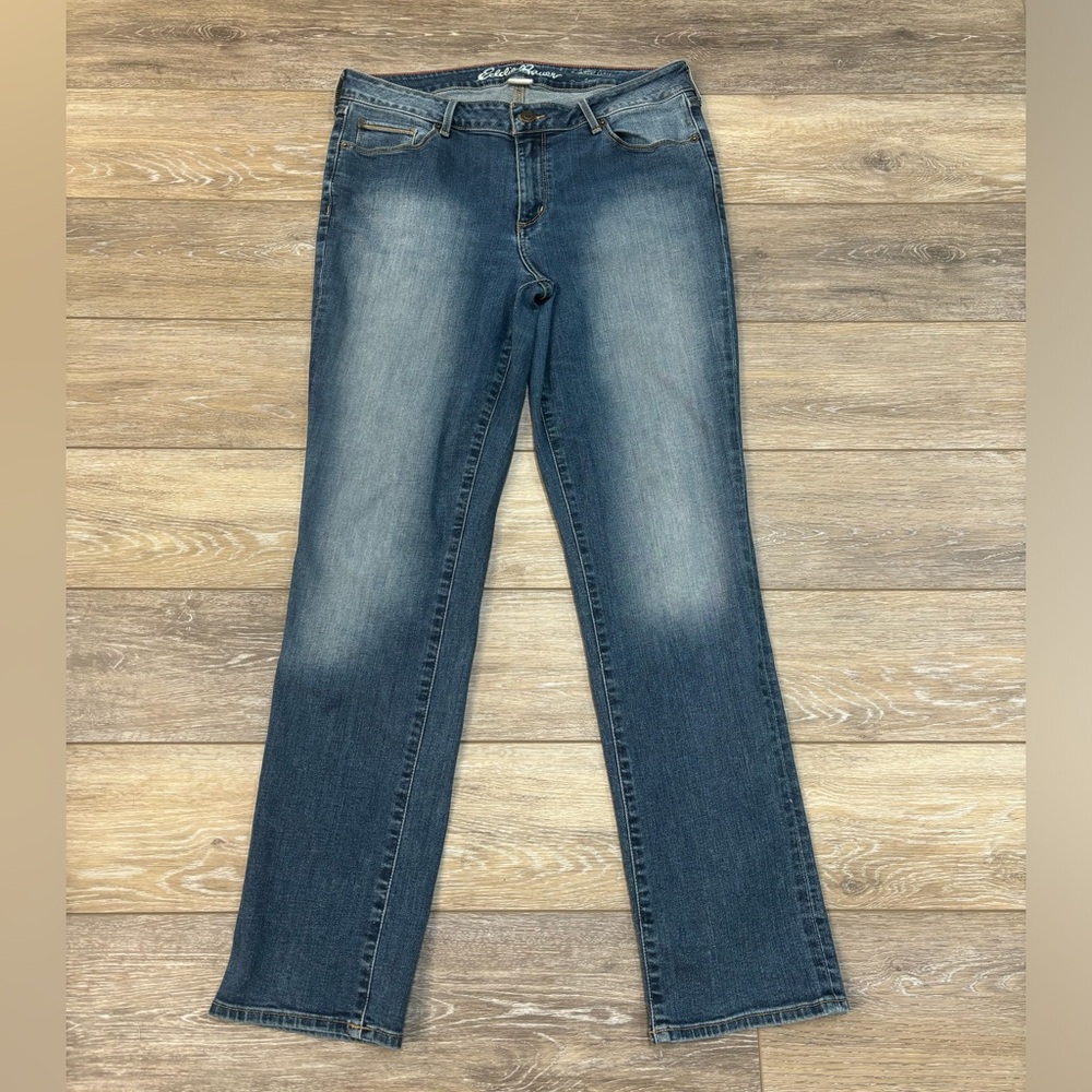 Eddie Bauer Jeans Women’s Size 10 Slightly Curvy Straight Leg Mid Rise Denim